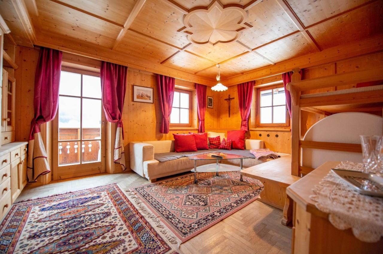 Chalet Alpina St. Ulrich in Gröden Exterior foto