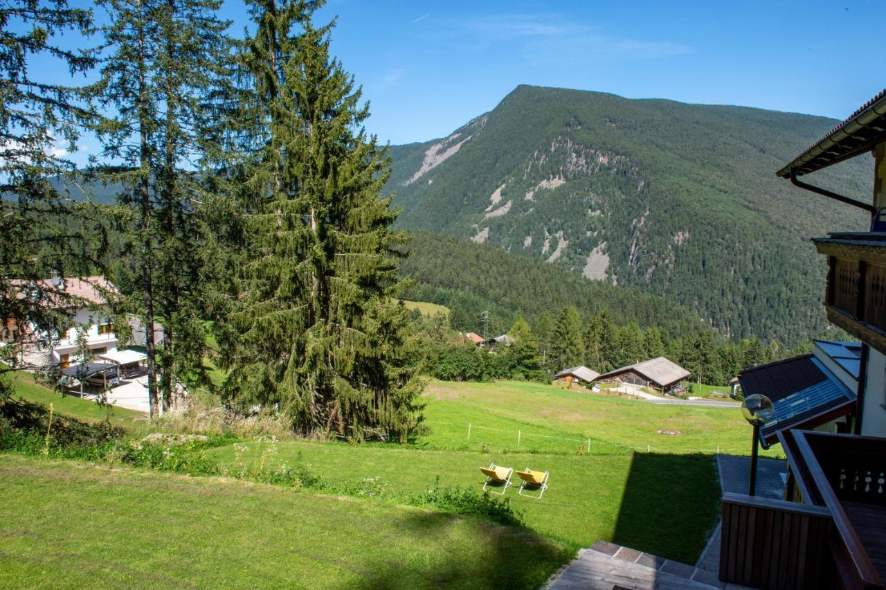 Chalet Alpina St. Ulrich in Gröden Exterior foto
